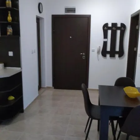 Gracia Апартамент *