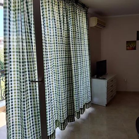 Apartment Gracia Rawda