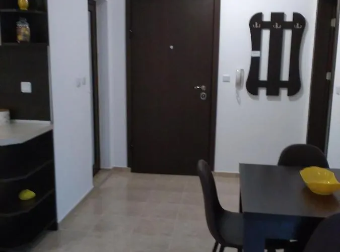 Gracia Апартамент *